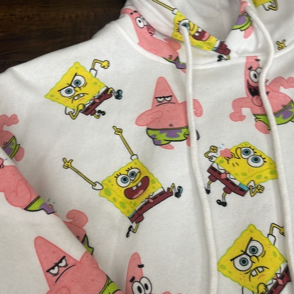 Nickelodeon Sponge Bob Sweatshirt - Picture 2 of 2